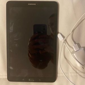 Samsung Galaxy Tab E